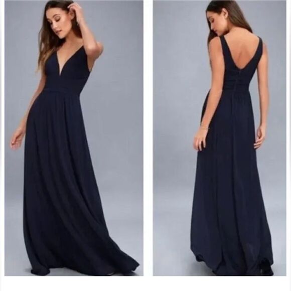 Lulu’s Ruched A-Line Chiffon Pleated Navy Blue Gown /Maxi dress size L - Picture 2 of 13